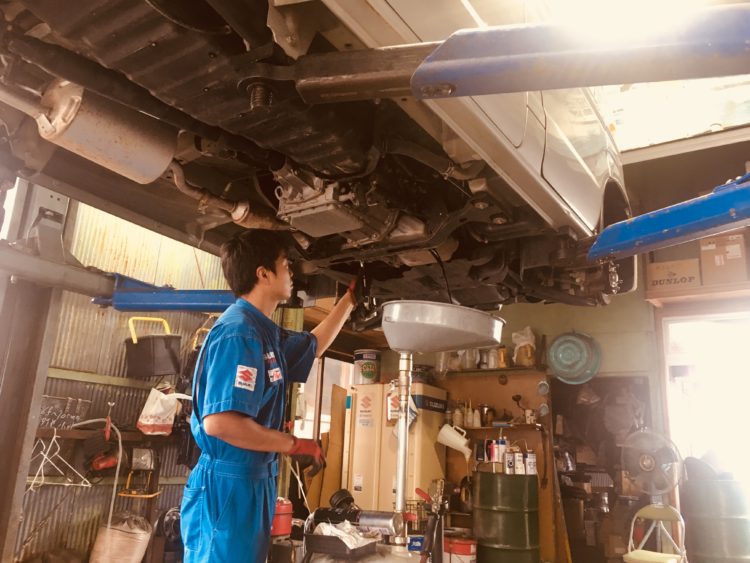 上島モータース