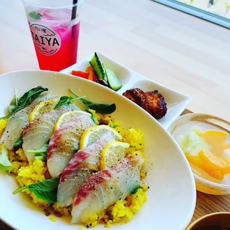 Takeout & Cafe たい屋